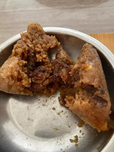 10 Pcs Traditional Nyonya Rice Dumpling 粽子 Bak Zhang   (Three free sample packs will be given as an extra gift.) photo review