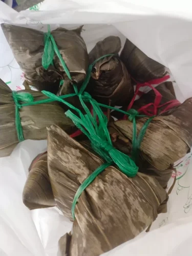 10 Pcs Traditional Nyonya Rice Dumpling 粽子 Bak Zhang   (Three free sample packs will be given as an extra gift.) photo review