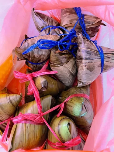 10 Pcs Traditional Nyonya Rice Dumpling 粽子 Bak Zhang   (Three free sample packs will be given as an extra gift.) photo review